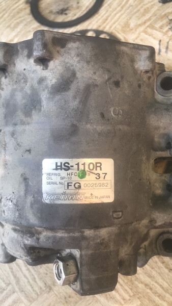 Компрессор кондиционера FG0025982   Honda Accord