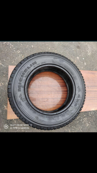 Шины всесезонные Renault Scenic RX4 универсал 2001 г.  1.9 л дизель Снятин