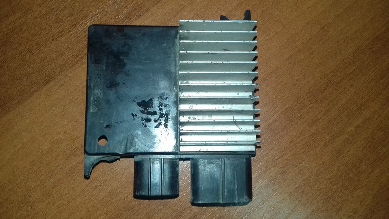 Блок управления вентилятора Mazda 5 2007 г.  2.0 л бензин Калуш