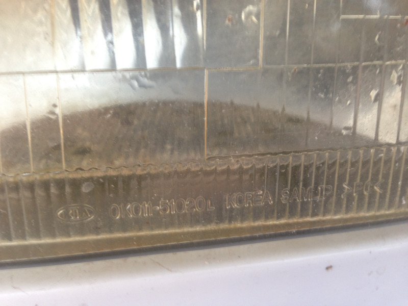 Основна фара у зборі 0K01151020L   Kia Sportage