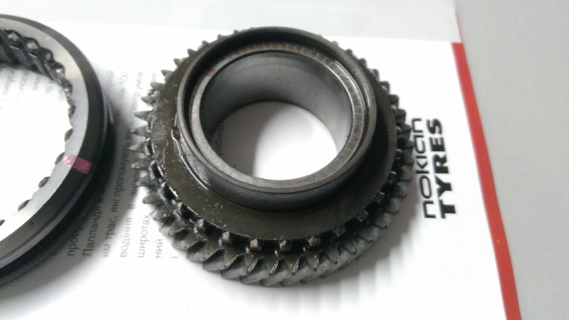 Шестеерня пятой передачи Nissan Primera P12 2003 г.  1.6 л бензин Житомир