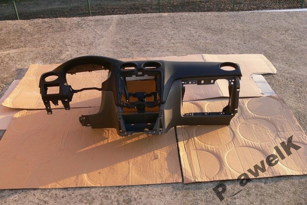 Торпедо Ford Focus 2  2008 1.6 Бензин Одесса
