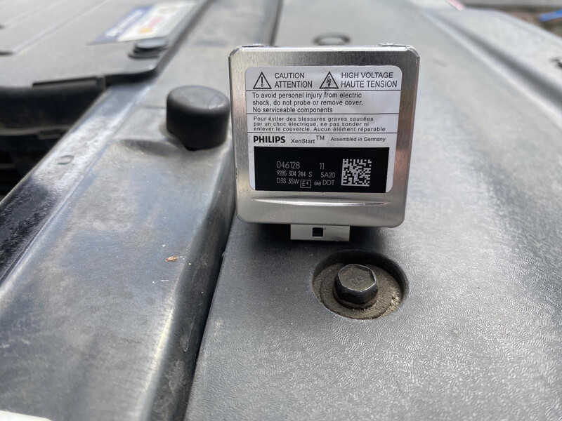 Лампа ксенон Hyundai Santa FE 3  2015 Прилуки