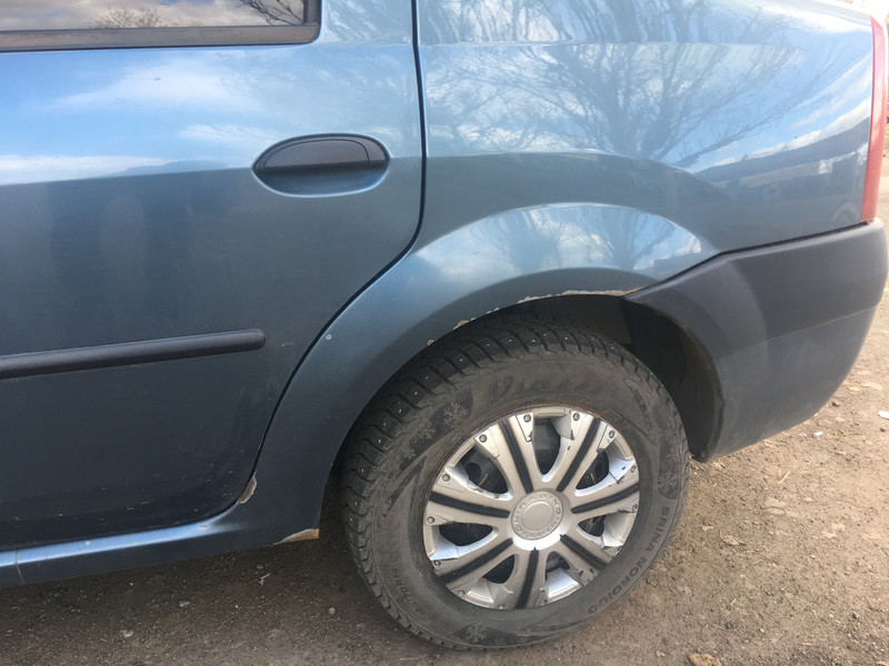 Бампер передний Dacia Logan  2006 1.4 Бензин Славянск