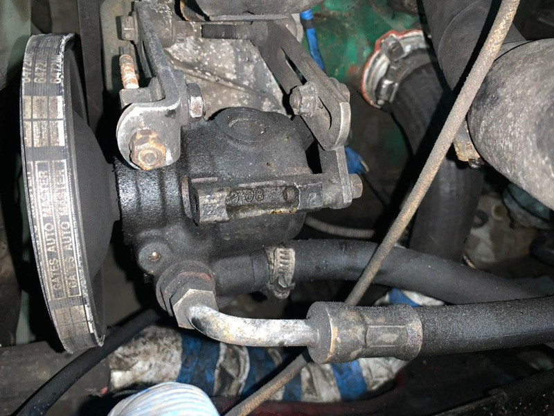 Насос ГУР Volvo 740  1988 2.4 Дизель 