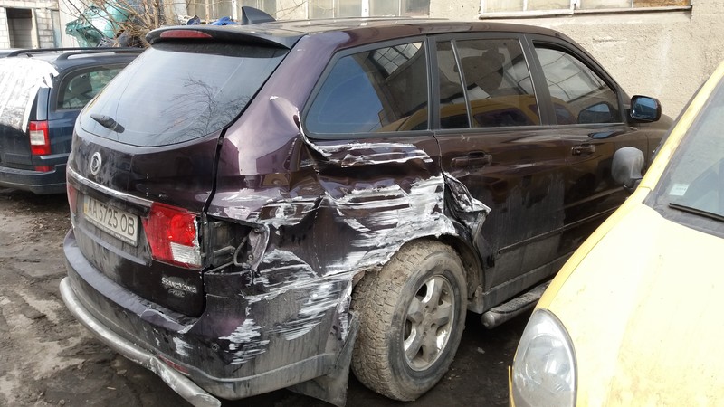Бампер задн SSangYong Kyron  2010 2.0 Бензин Київ