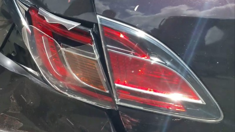 Задние фонари,задний бампер Mazda 6 GH 2007 2.0 Бензин Харьков