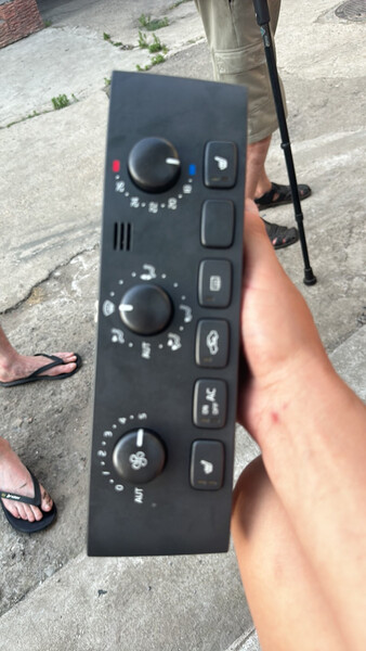 Блок управління клімат-контролем Volvo V40  2004 універсал 1.8 Бензин Одеса