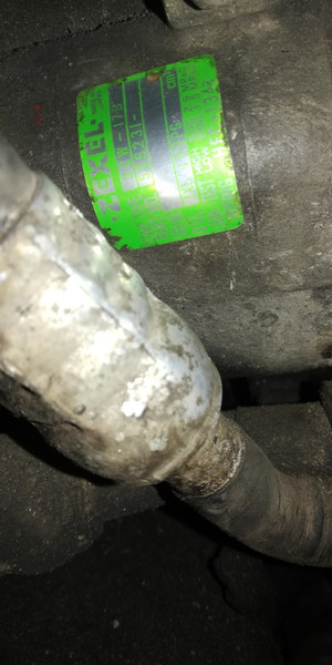 Сальник на компрессор кондиционера Audi A6 C4  1996 2.6 Бензин Кременчуг