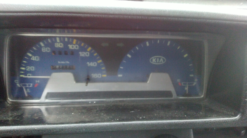 Приборная панель Kia Besta  1999 2.2 Дизель Киев