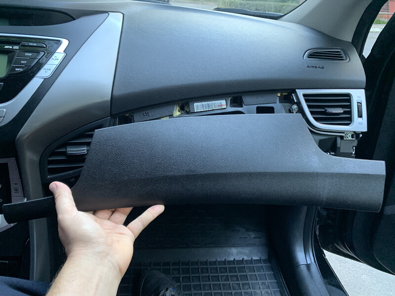 Накладки на торпедо Hyundai Elantra  2011 Винница