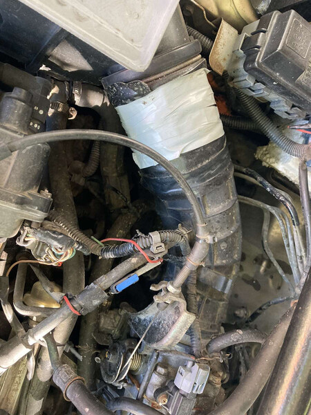 Патрубок воздушного фильтра Honda CR-V  1999 2.0 Бензин Одесса