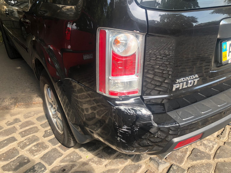 Фонарь задний левый европа Honda Pilot 2010 г.  3.5 л бензин Ровно