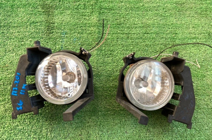 Правая противотуманка в сборе Subaru Forester SG  2007 2.0 Бензин 