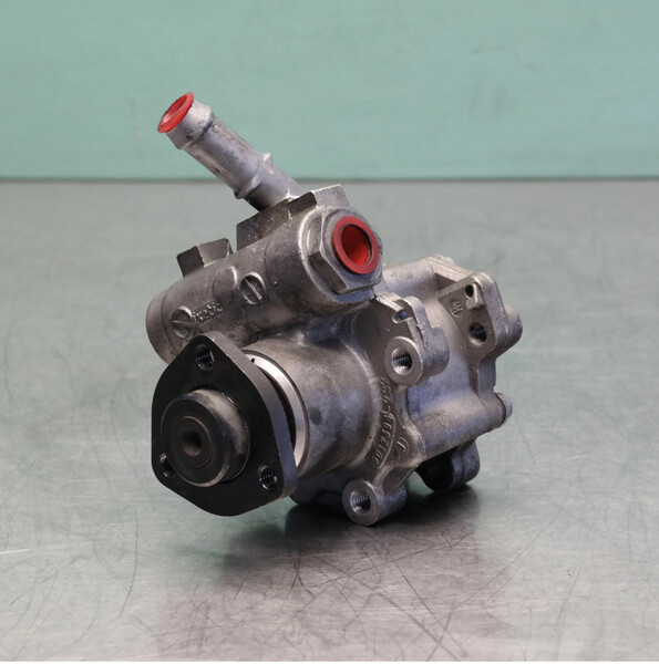 Насос ГУР BMW X3 E86  2008 2.0 Дизель 