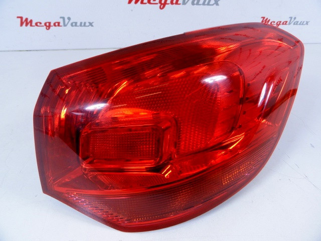 Фонарь задний 13282243   Opel Astra