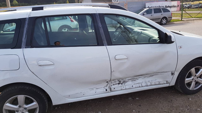 Дверь правая обе Renault Logan 2 универсал 2016 г.  1.5 л дизель Киев