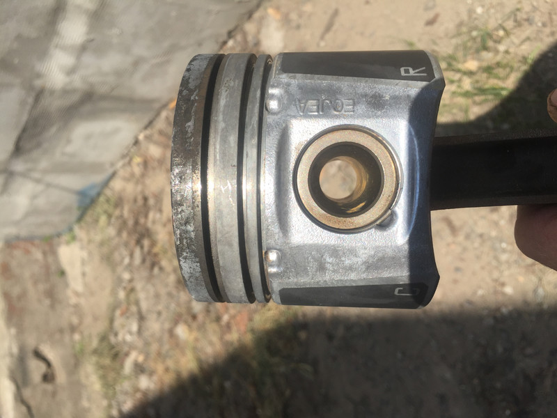 Поршень Ford Transit Connect 2012 г.  1.8 л дизель Днепр