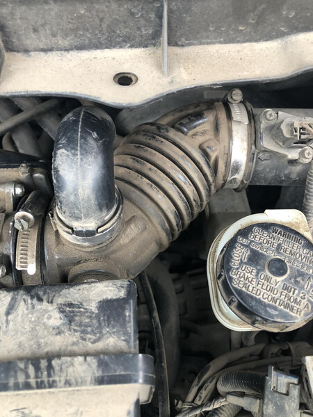 Патрубок воздушного фильтра Nissan X-Trail T31  2008 2.0 Бензин Харьков