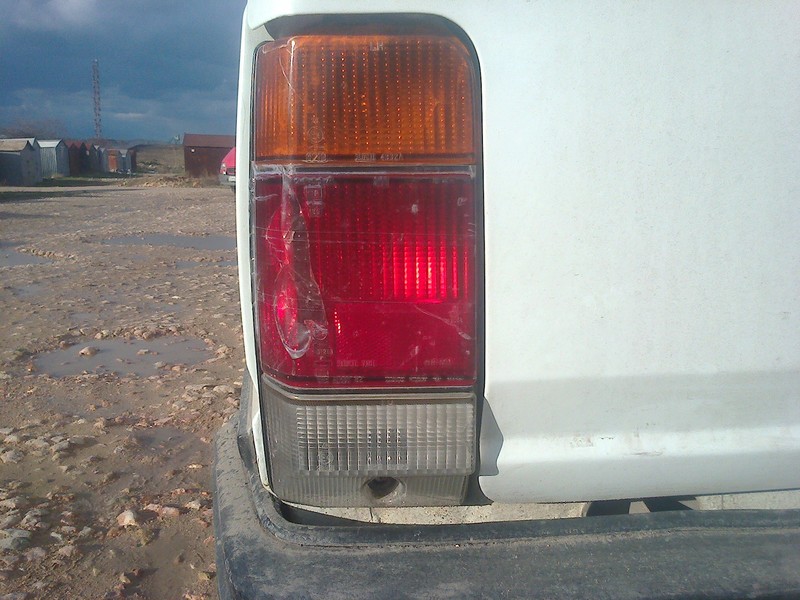 Задние фонари Nissan Bluebird Универсал 1986 2.0 Дизель Севастополь