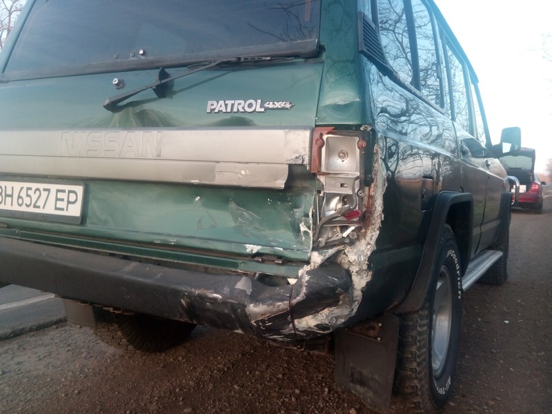 Ліхтар задній Nissan Patrol Y60  1992 2.8 