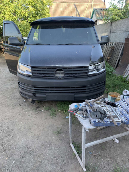 Эмблема решетки радиатора Volkswagen T6 (Transporter)  2016 2.0 Дизель Киев