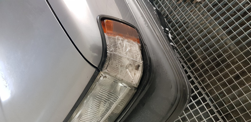 Поворотник передний левый Mazda 929  1991 2.2 Бензин Киев