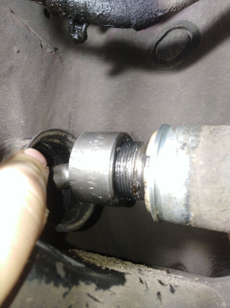 Осевой шарнир рулевой тяги Nissan Primera  1990 1.6 Бензин 