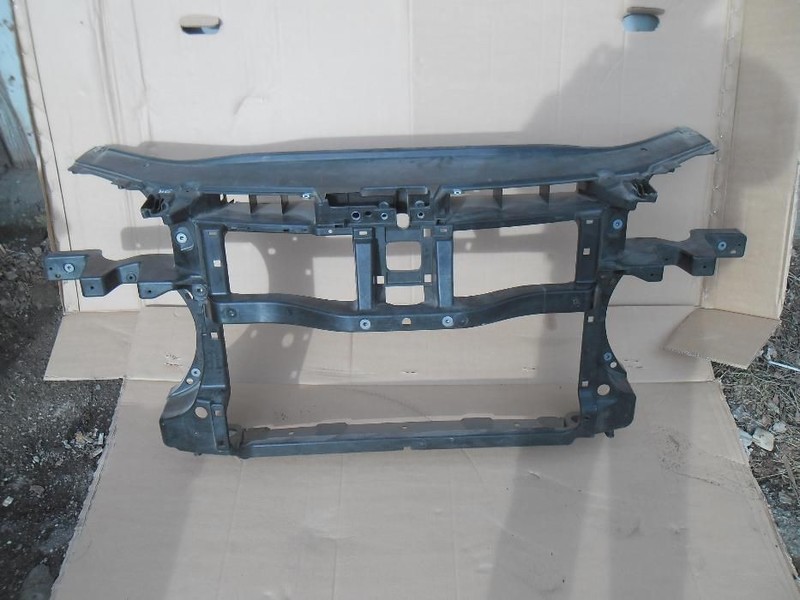 Передняя панель 3C0805588J   Volkswagen Passat