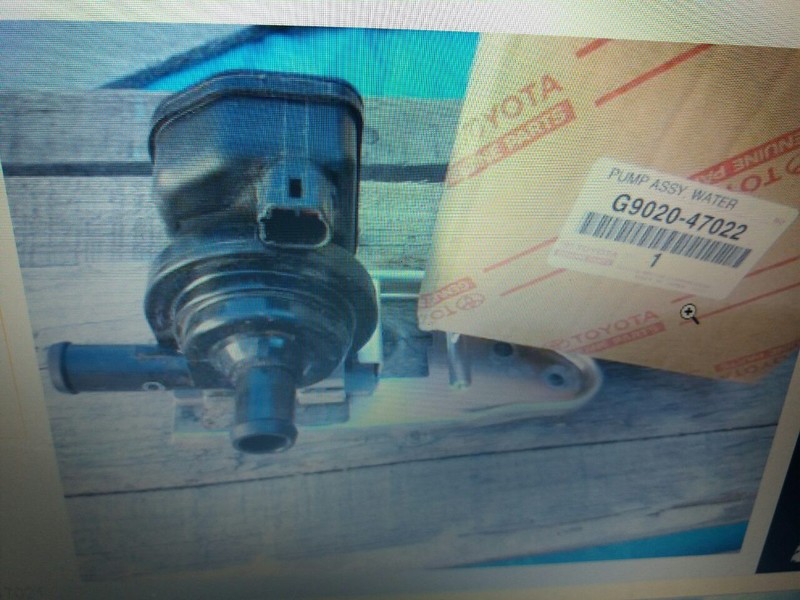 Помпа водяная G9020-47020   Toyota Prius