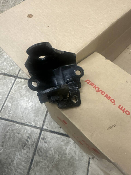 Кронштейн акпп Kia K5  2018 2.0 Бензин Киев