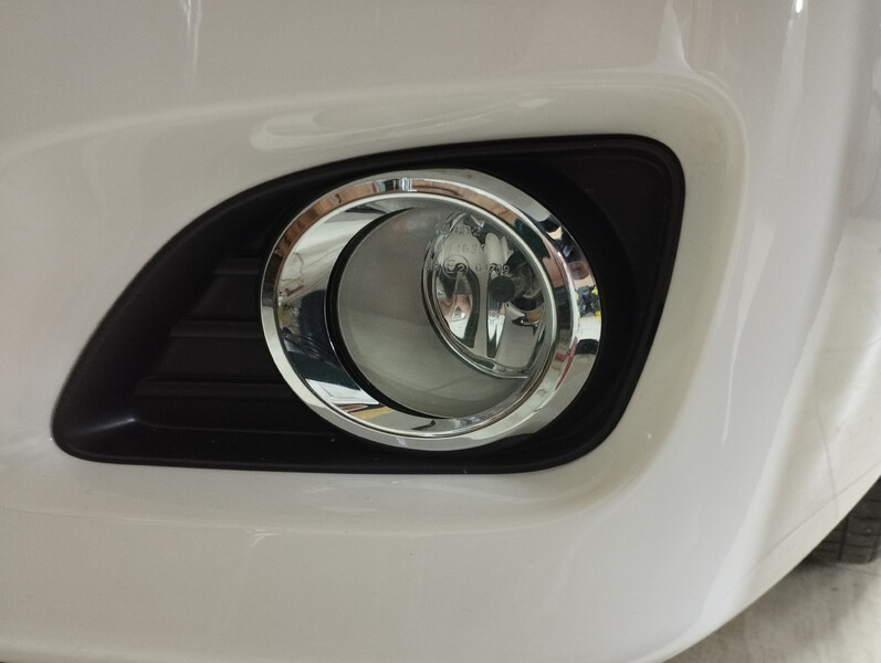 Галогенки в бампер з ресничкою Toyota Camry 40  2010 2.4 Бензин 