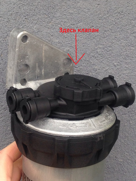 Корпус топливного фильтра Ford Transit  1999 2.5 Дизель Хмельницкий