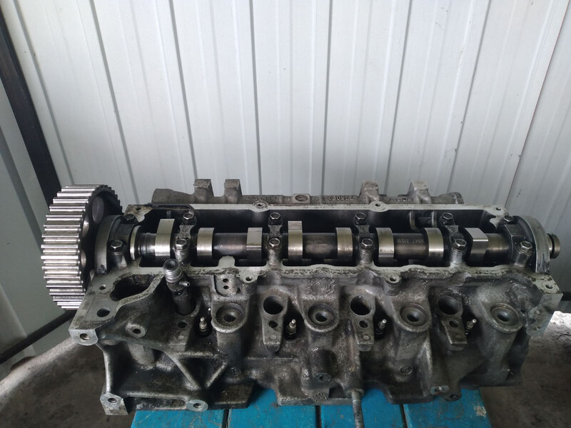 ГБЦ Renault Megane 2 универсал 2004 г.  1.5 л дизель