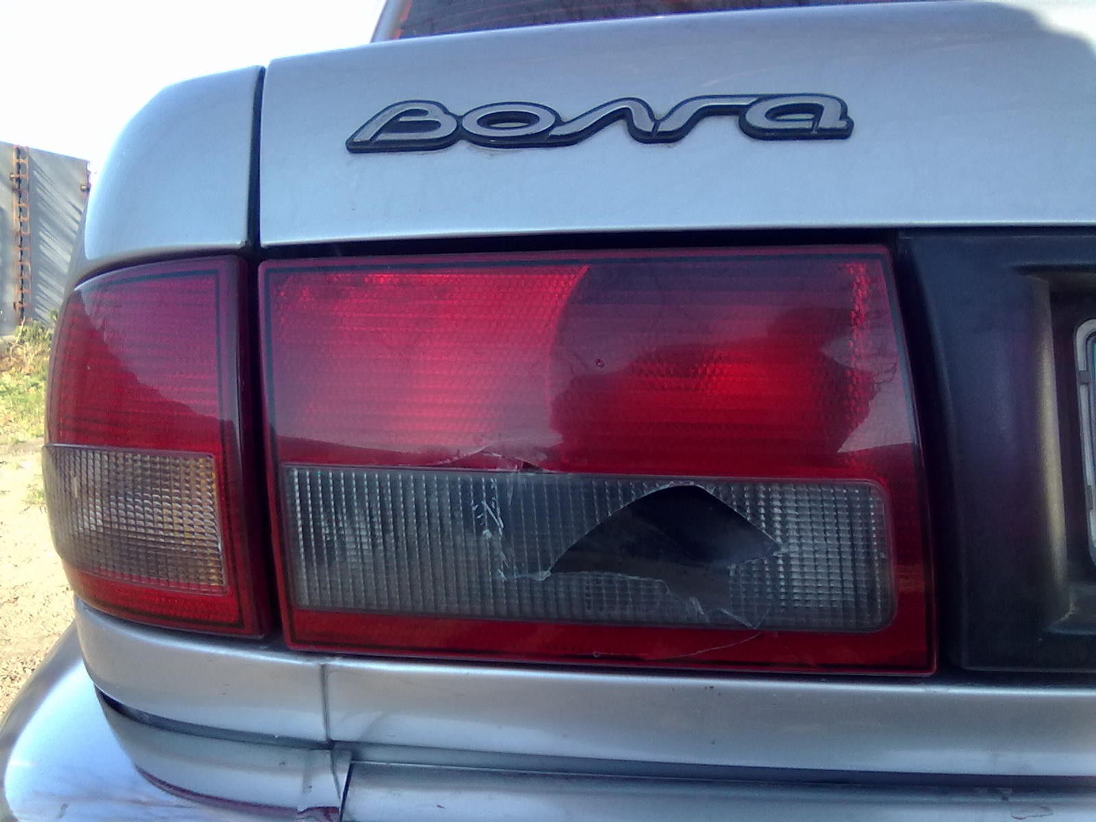 Задняя противотуманная фара и задний ход ГАЗ 31105  2007 2.3 Бензин 