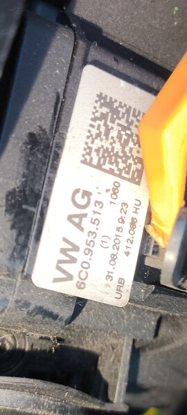 Підрульовий перемикач Skoda Spaceback  2015 1.3 Бензин 