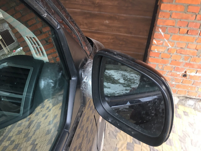 Зеркало левое Volkswagen Caravelle  2013 1.9 Дизель Львов