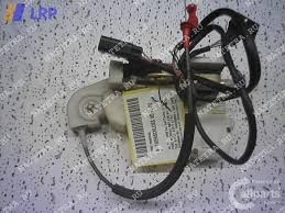 Замок двери передней левой 7096474   Ford Mondeo