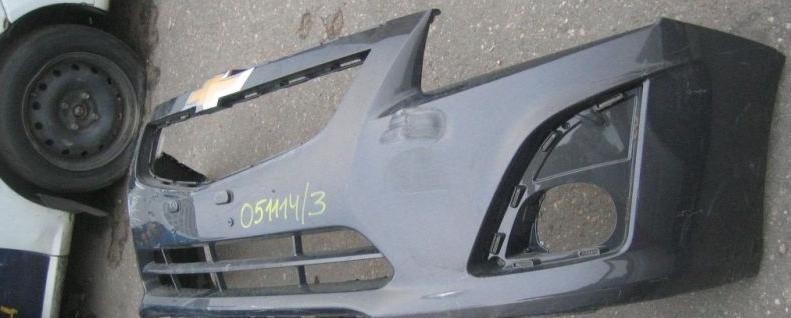 Бампер передний Chevrolet Cruze универсал 2013 г.  1.6 л бензин Киев