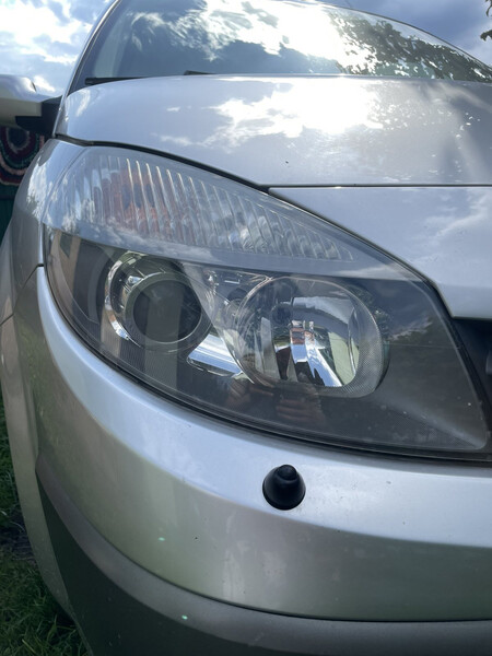 Фара передняя Renault Scenic 2 хэтчбек 2005 г.  2.0 л бензин Сумы