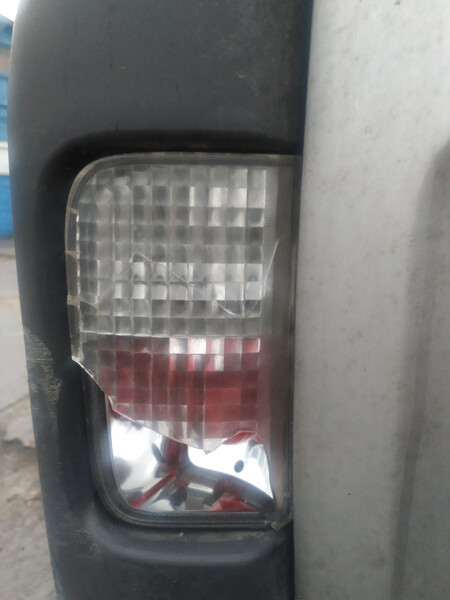 Ліхтар задній лівий Nissan Primastar універсал 2003 р.  1.9 л дизель Київ