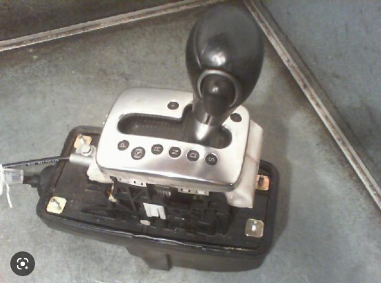 Селектор АКПП Audi A4 хэтчбек 2004 г.  1.9 л дизель