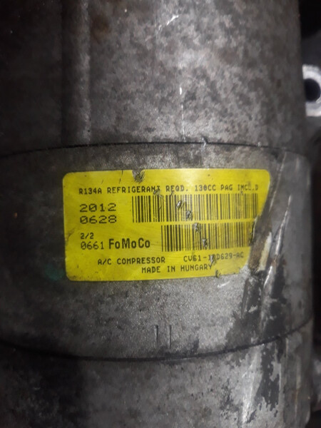 Компрессор кондиционера Ford Escape 2013 г.  2.0 л бензин Днепр