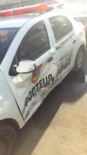 Дверь левая Renault Logan 2 2017 г.  1.6 л бензин Винница