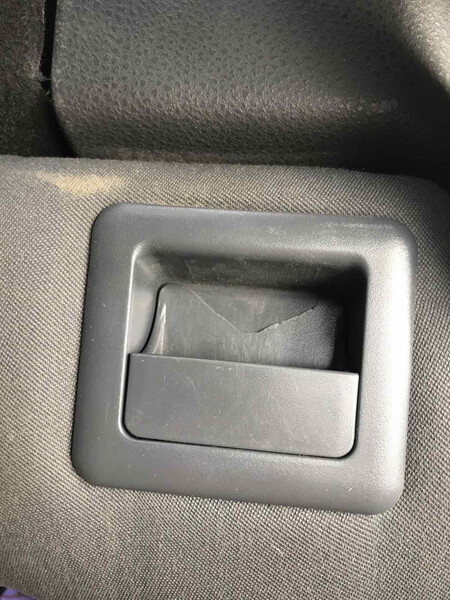 Ручка складання сідушки Volkswagen Polo 5  2010 универсал 1.9 Дизель Ивано-Франковск