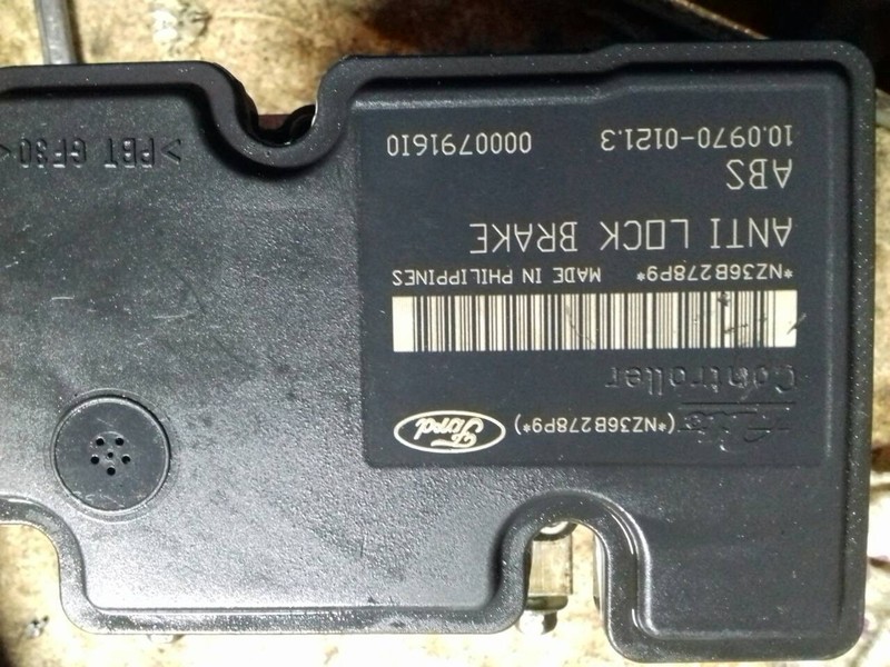 Блок управління ABS 0000791610   Ford Fiesta