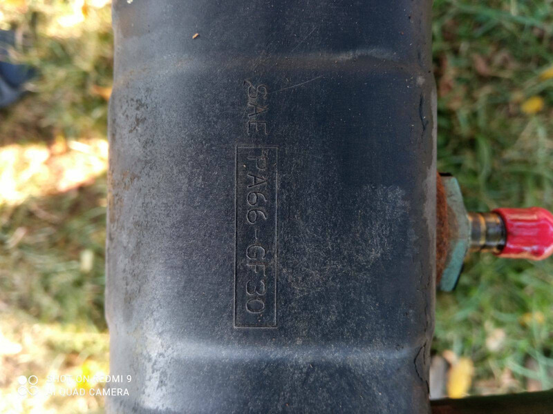 Радиатор 52079498AB   Jeep Cherokee, Jeep Grand Cherokee