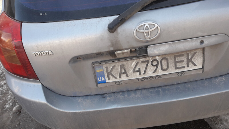 Замок башажника Toyota Corolla E120  2003 хетчбек 16.0 Бензин 