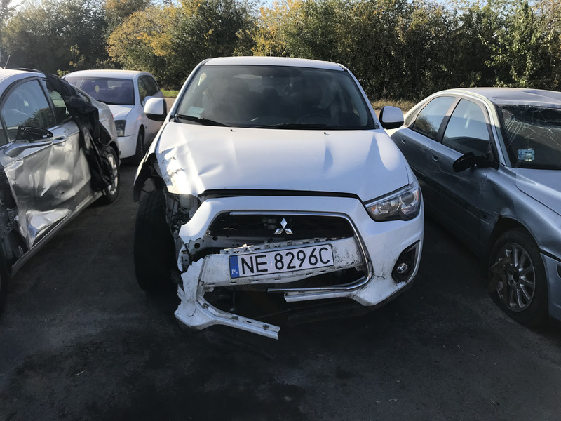 Бампер передний в сборе с туманками и решетками Mitsubishi ASX  2015 2.0 Бензин Львов