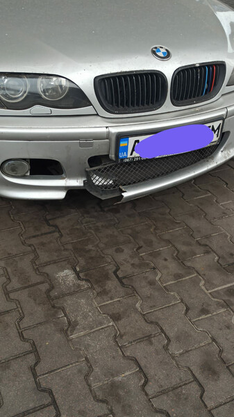 Бампер передний 51110029880   BMW 3 Series